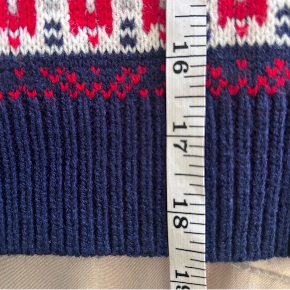 Bongo Blue and Red Cropped Sweater Size XL NWOT - Picture 8 of 9